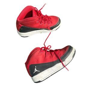 Jordan Air Deluxe Toddler Boy Athletic Shoes‎ Size 11 Red Black